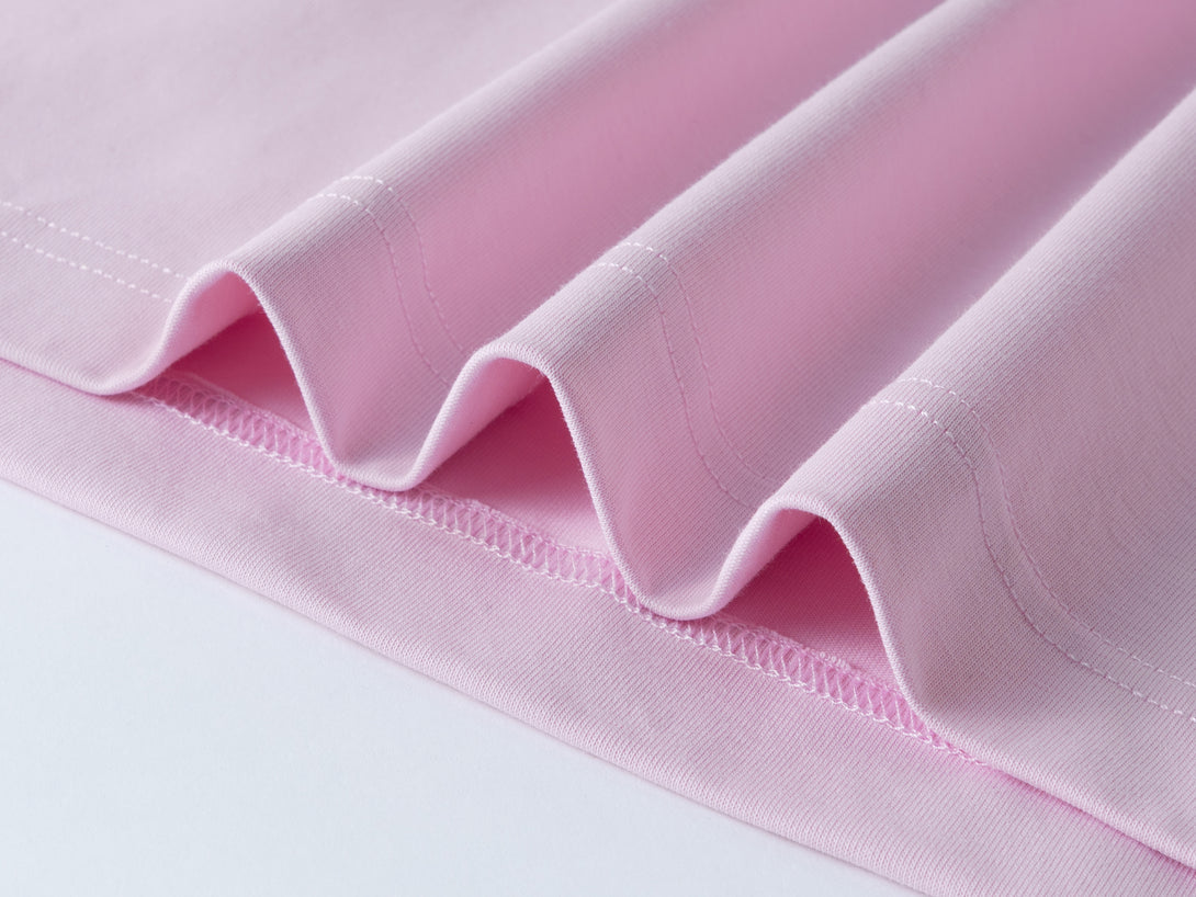 Durable Hem Stitching on Breathable Unisex Shirt