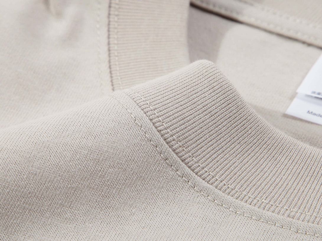 Oversized 250gsm heavyweight cotton tee collar - Custom branding blank tee in camel color for bulk uniforms