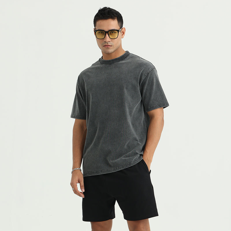 Model Wearing Dark Gray Heavyweight Vintage Streetwear T-shirt