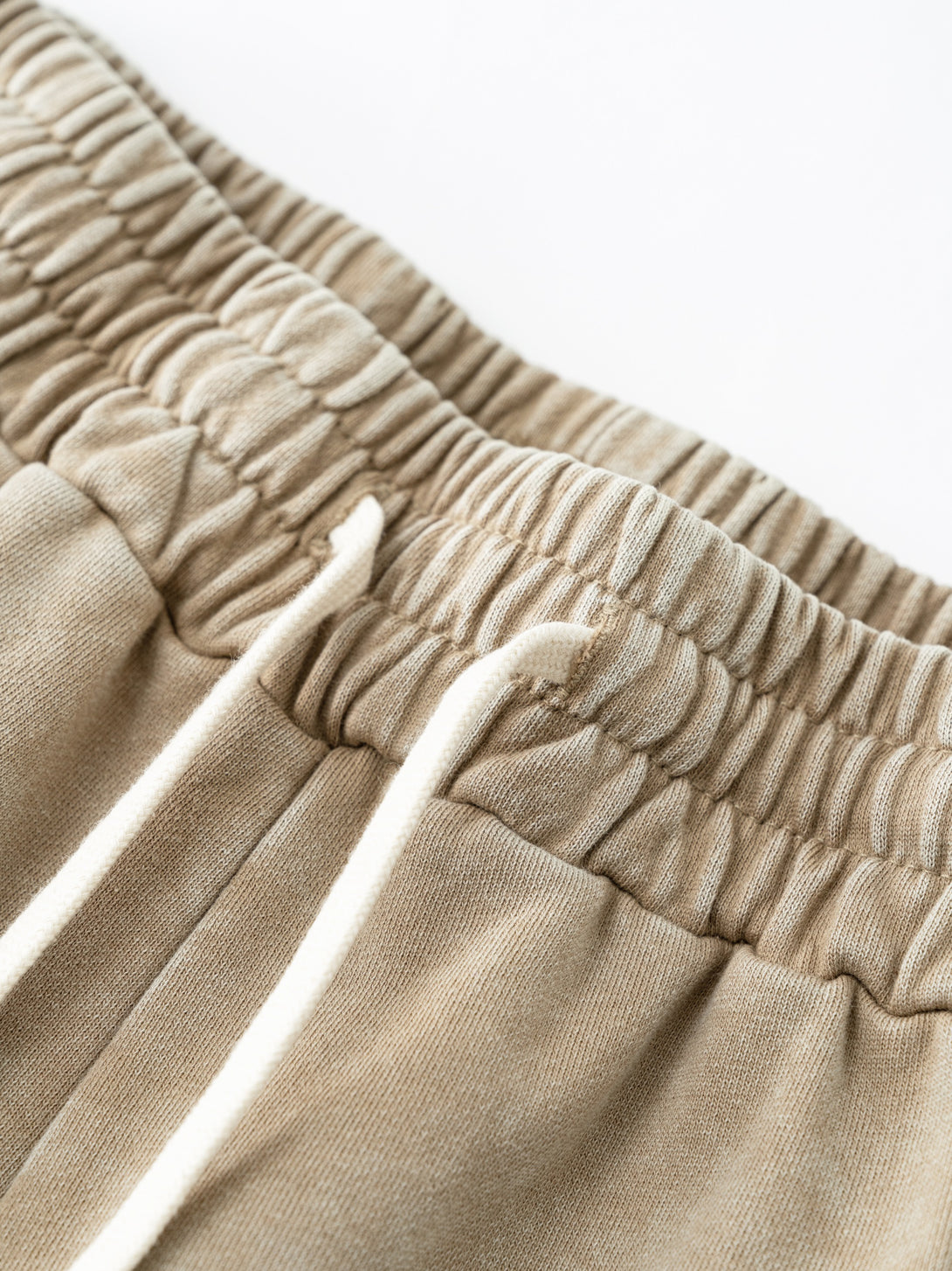 Heavy Process Wash Fried Snow Sports Shorts - April Su