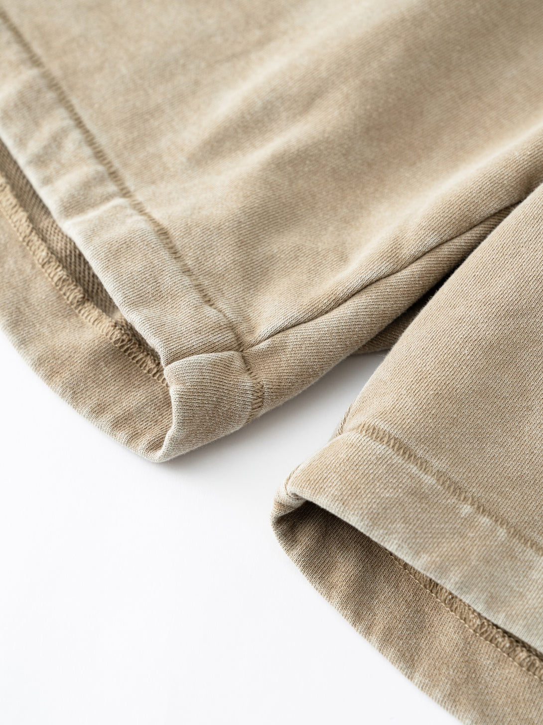 Heavy Process Wash Fried Snow Sports Shorts - April Su
