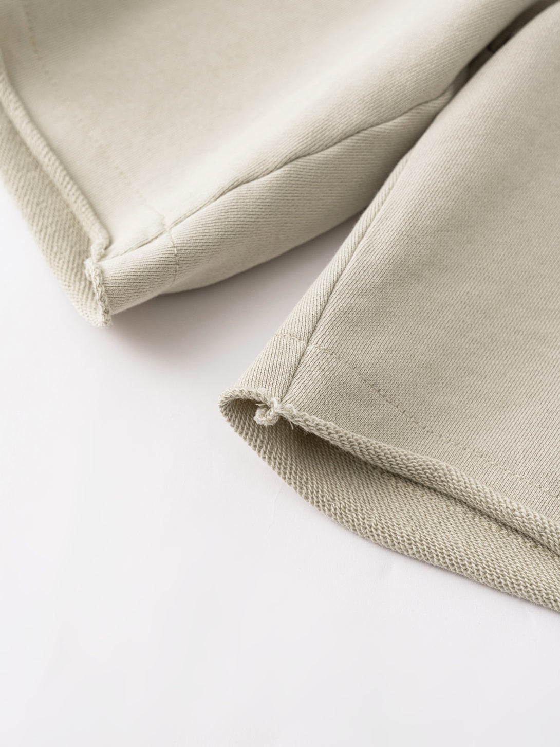 Double-layer rolled cuff hem