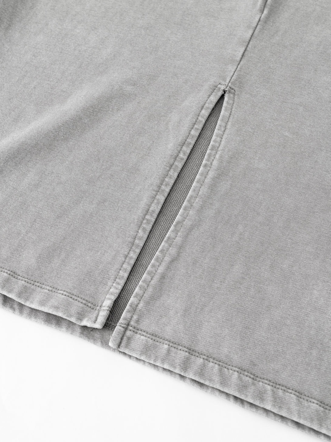 Back vent and hem finish on high-rise A-line skirt