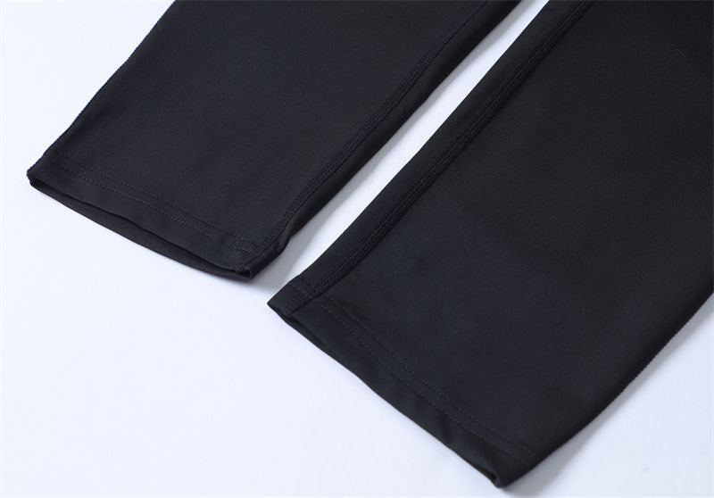 Reinforced hem finish moisture-wicking leggings