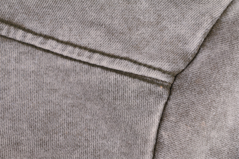 Back shoulder seam construction of round-neck distressed washed vintage sweatshirt